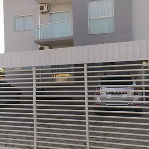 Excelente Apto No Res Solar Da Praia Apartamento